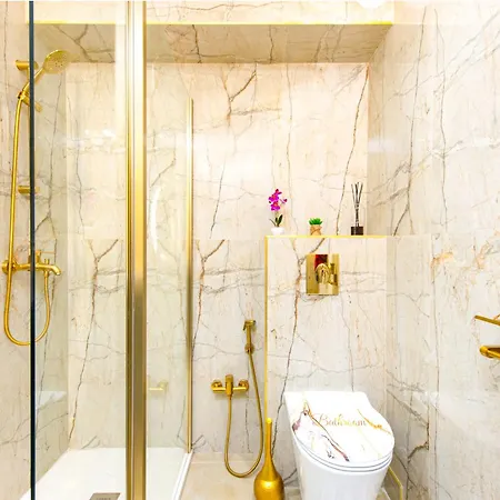 Mozart - Agreable Deux Pieces - Centre - Proche Gare מנטון