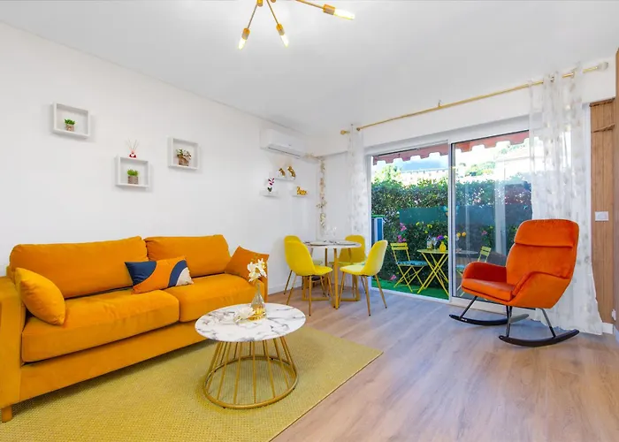 Mozart - Agreable Deux Pieces - Centre - Proche Gare アパート マントン