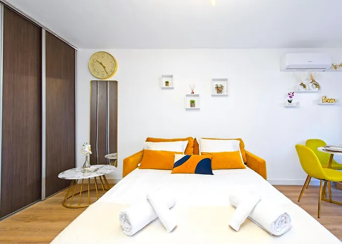 Mozart - Agreable Deux Pieces - Centre - Proche Gare アパート *